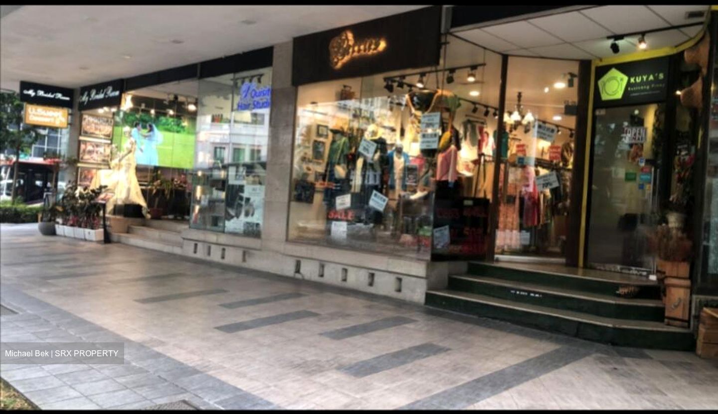 North Bridge Centre (D7), Retail #528903521